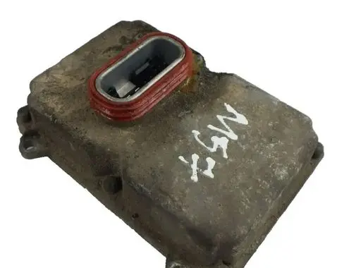 Mercedes-Benz E W211 Headlight ballast module Xenon A0028202426