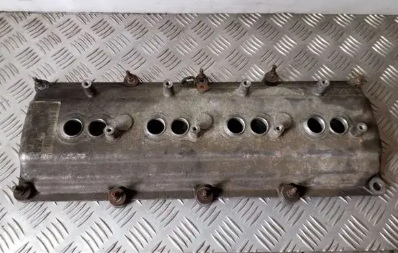 Rocker cam cover