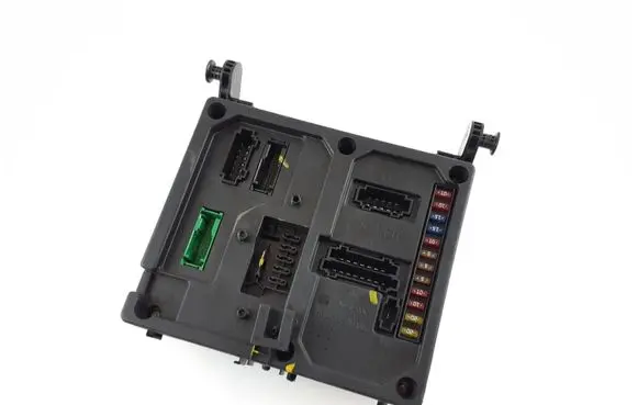 Volkswagen Sharan Fuse module 7M3962258L S110730200G 6597737601