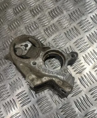 Citroen Berlingo Engine mount bracket 9684500180 810907
