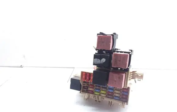 Renault Master III Fuse module 8200574970 8200574970C