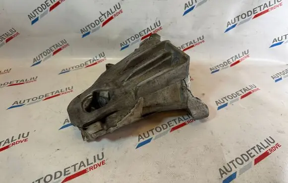 BMW X5 E70 Engine mounting bracket 6790022 580912 58091210