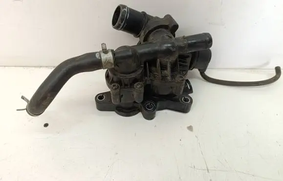 KIA Rio Thermostat/thermostat housing M2560003060