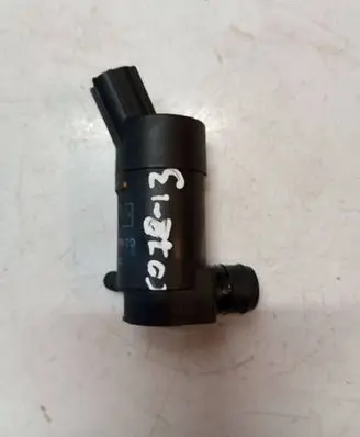 Volvo S80 Windscreen/windshield washer pump 1S7117K624DD