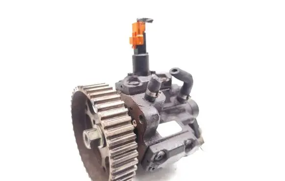 Peugeot 807 Fuel injection high pressure pump 0445010021