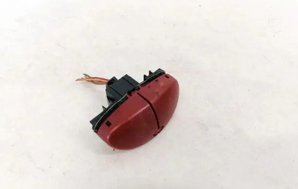 Peugeot 206 Hazard light switch