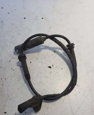 BMW 3 E90 E91 ABS brake wheel speed sensor 6762465