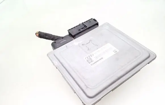 Audi A1 Engine control unit/module 03F906070GN 5WP44870