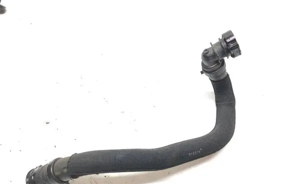 Peugeot 308 Engine coolant pipe/hose