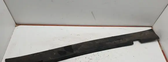 BMW 5 E34 Other trunk/boot trim element 8194672