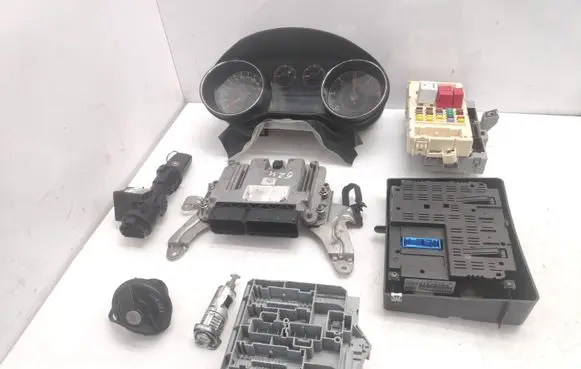 Engine ECU kit and lock set