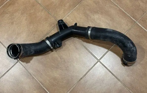 Renault Master III Intercooler hose/pipe 144600646r 223658341r