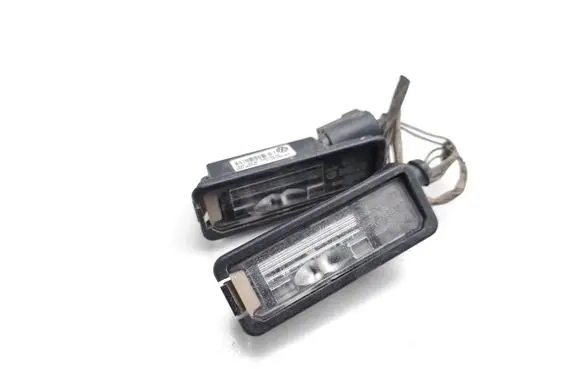 Volkswagen Polo VI Number plate light 3G5943021A