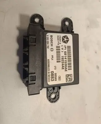 Jeep Grand Cherokee Parking PDC control unit/module 0263004702 68141530AF