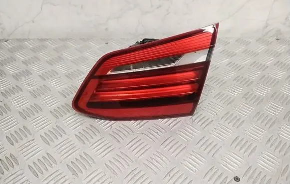 BMW 2 F45 Tailgate rear/tail lights 7311042