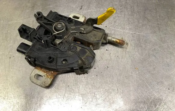 Ford Galaxy Tailgate/trunk/boot lock/catch/latch