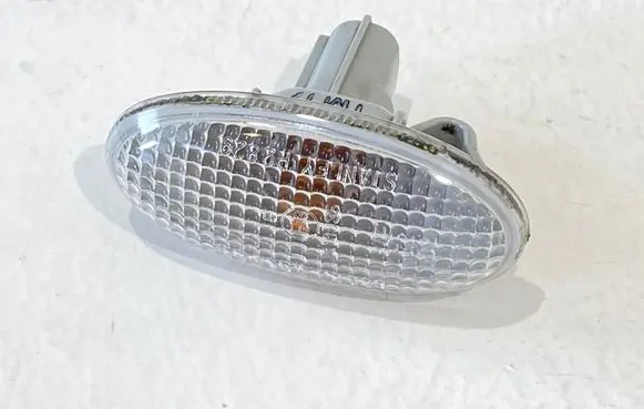 Mazda 6 Front fender indicator light 010635