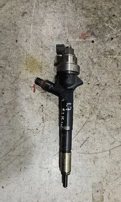 Opel Astra J Fuel injector 8973762703 03N15910