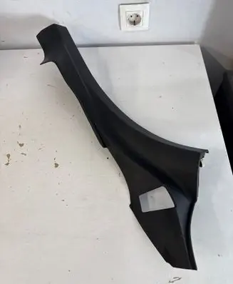 Dodge Charger Rear sill trim cover 1KL40TRMAA