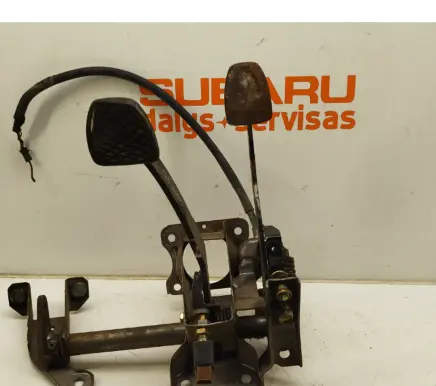 Subaru Forester SF Pedal assembly 