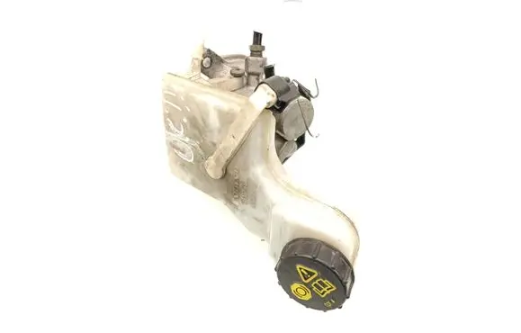 Volvo V40 Master brake cylinder 31400404