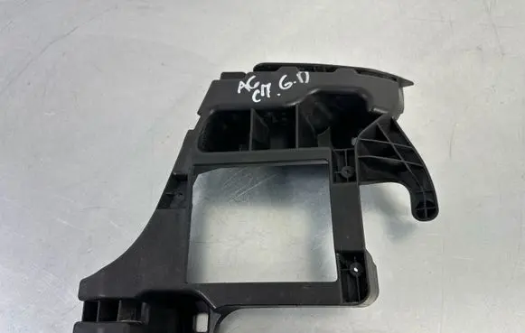 Audi A6 S6 C7 4G Rear bumper mounting bracket 4G9807394
