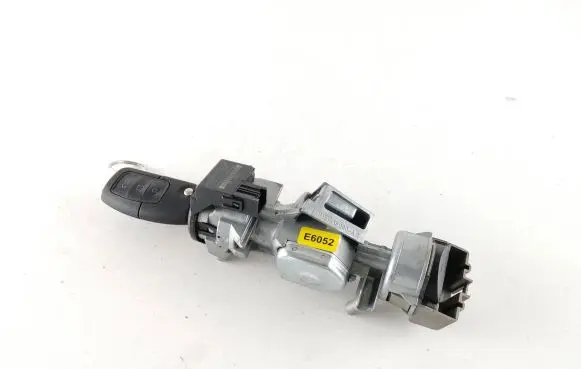 Ford Focus Ignition lock 3M513F880AE E6052
