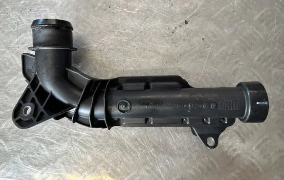 Peugeot 308 Turbo air intake inlet pipe/hose 9810958280