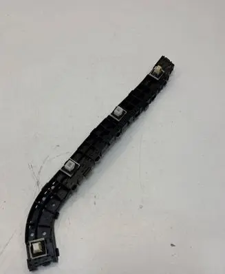Honda CR-V Fender mounting bracket GF20