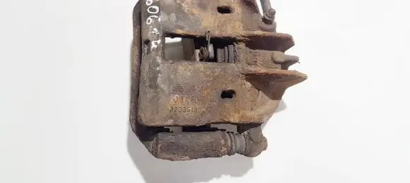 Mitsubishi Space Star Front brake caliper 32325150