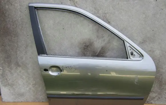 Seat Toledo II (1M) Front door