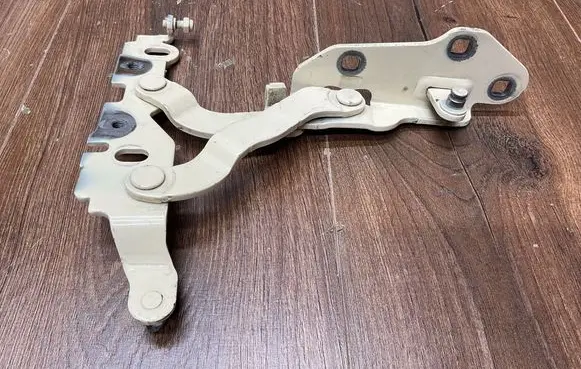 Mercedes-Benz E W213 Engine bonnet/hood hinges A2048800128