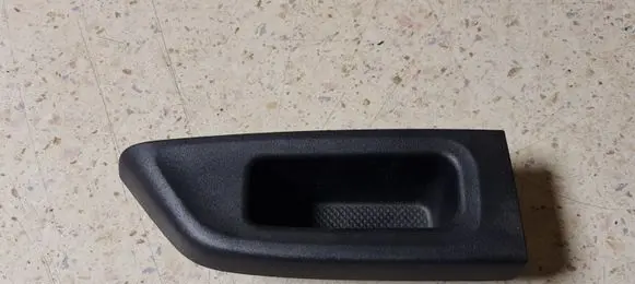 Other rear door trim element