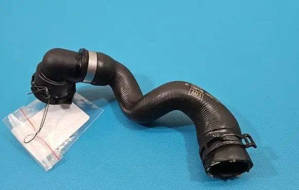 Opel Insignia B Engine coolant pipe/hose 13489105 IMPRK1549679