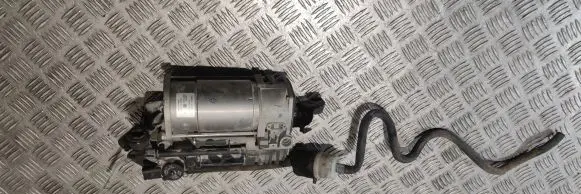 Mercedes-Benz E W212 Air suspension compressor/pump 26071434
