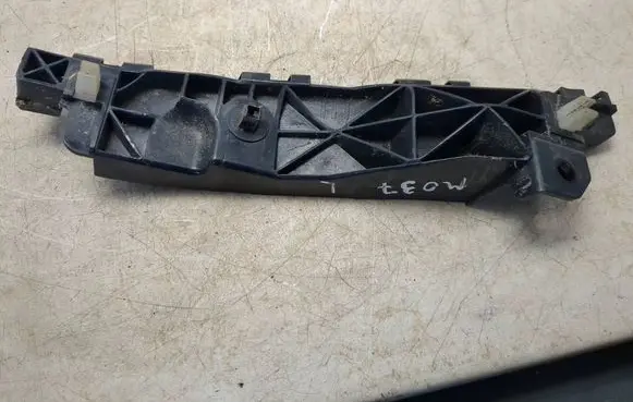 Hyundai ix35 Front bumper mounting bracket 865132Y000