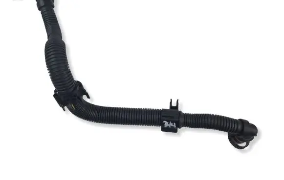 Audi A4 S4 B9 8W Breather hose/pipe 06N103213 06L133689E