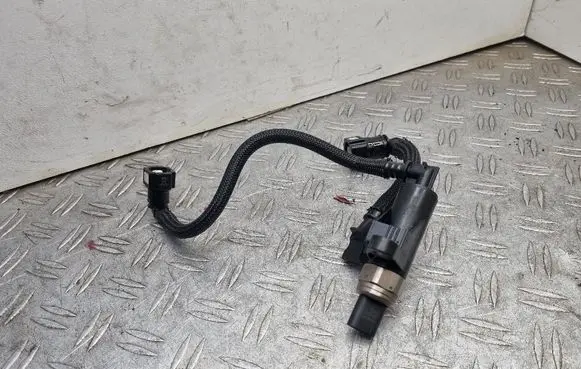 Fuel pressure sensor