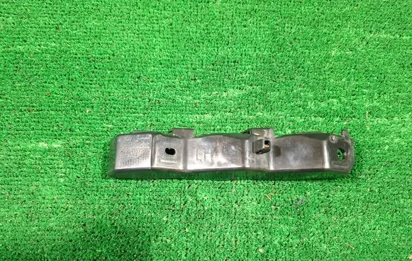 Hyundai ix20 Front bumper mounting bracket 865131K000
