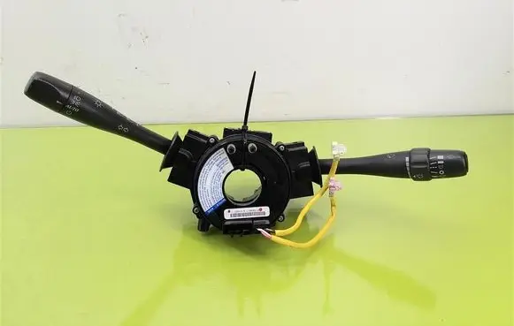 Chevrolet HHR Indicator stalk 15908917