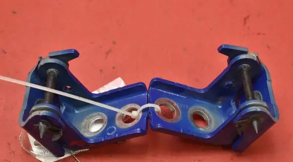 Opel Mokka Front door hinge set 