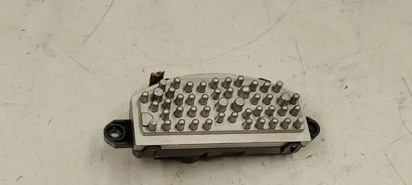 Heater blower motor/fan resistor