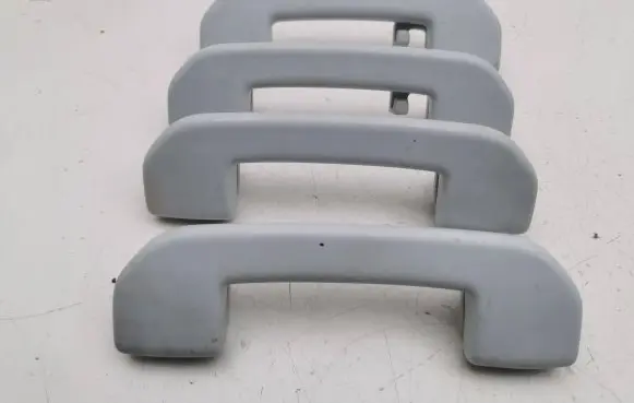 Peugeot 508 A set of handles for the ceiling 