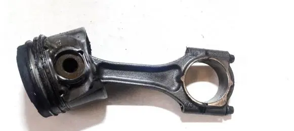 Opel Astra F Piston with connecting rod