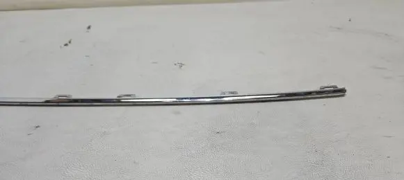 Skoda Octavia Mk4 Front bumper splitter molding 5E3853551