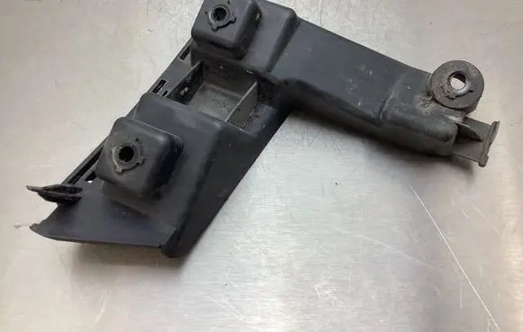 Volvo V70 Rear bumper mounting bracket 30678651 BP3EA