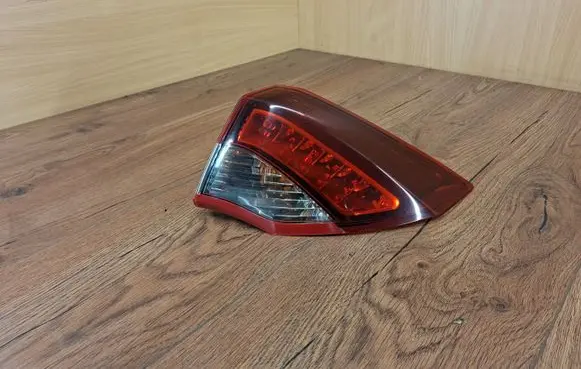 Renault Laguna III Rear/tail lights 265500001R
