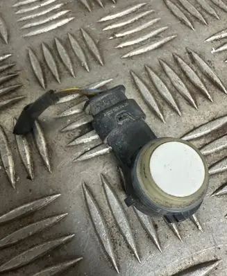 Mercedes-Benz E A207 Parking PDC sensor A0009059300 303041 3107130646