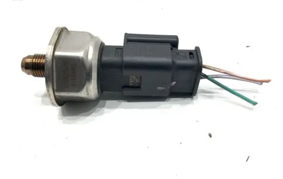 Peugeot 308 Fuel pressure sensor 9675330380