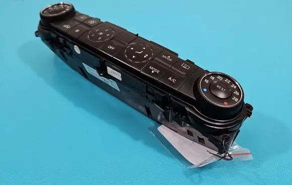 Mercedes-Benz E W211 Climate control/heater control trim 2118300490 IMPRK1446358